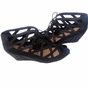 'CALL IT SPRING-JCP' Black 3"HeeL Lace Up Wedges w/Cutout Style Size 10 New